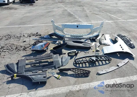 2017 Maserati Quattroporte S Granlusso z USA, uszkodzony, nr VIN ZAM56RPL4H1226584